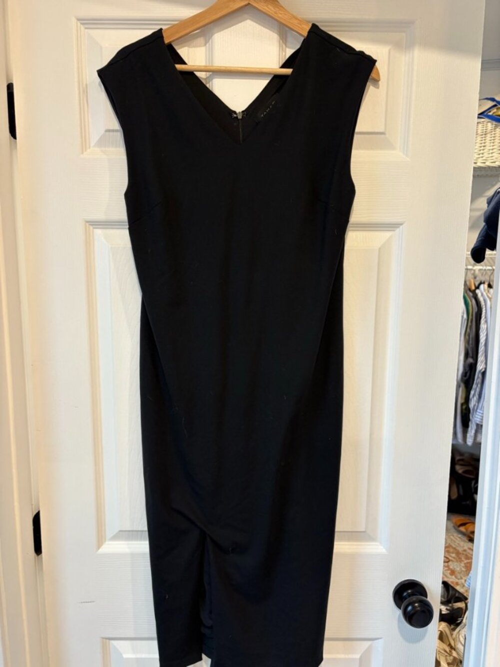 Tahari Black Sleeveless Long Dress Size 6